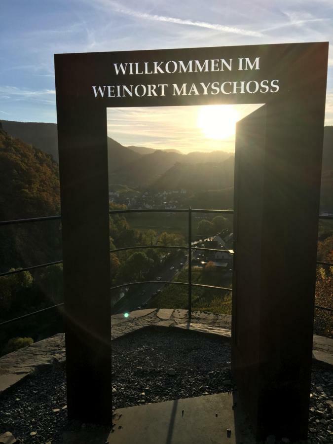 Stadthotel Arte Remagen Exteriör bild
